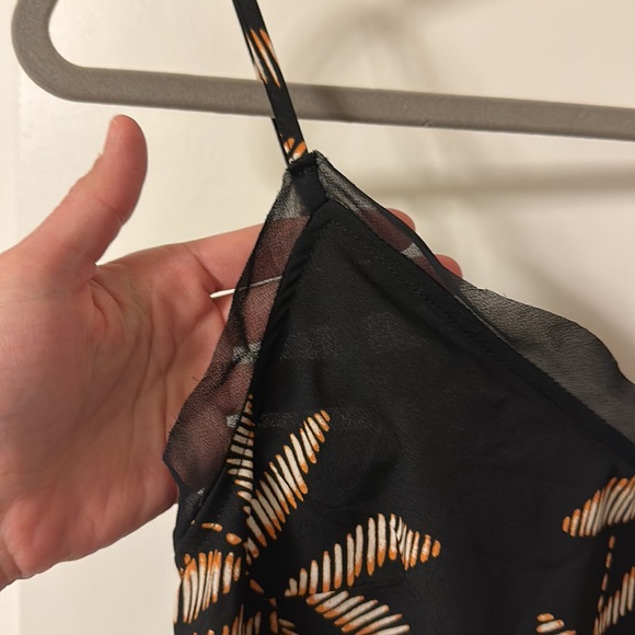 Black and orange patterned tank 🎃size XS - Picture 4 of 6